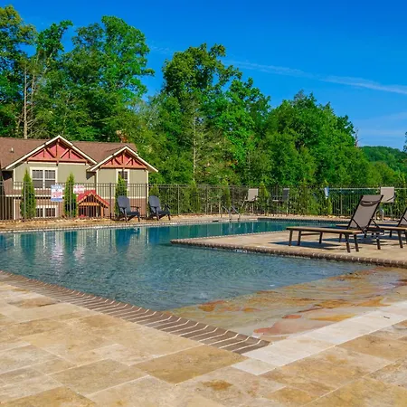 Tri Star Lodge Chalet